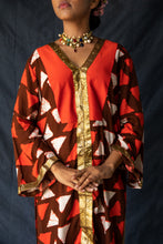 Klara - Printed oversized bell sleeve tunic with tulip pants set